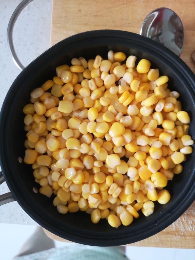 一人食——黄金玉米烙的做法 步骤1