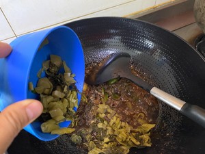 家庭版云南米线的做法 步骤8