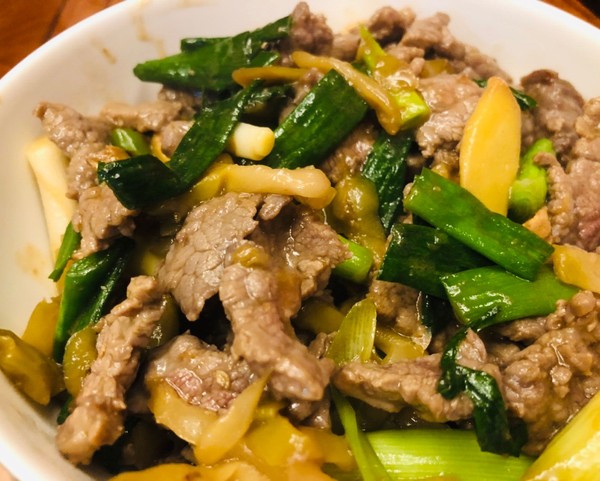 echo-winne做的牛肉炒米线甲鱼汤能做榨菜吗图片