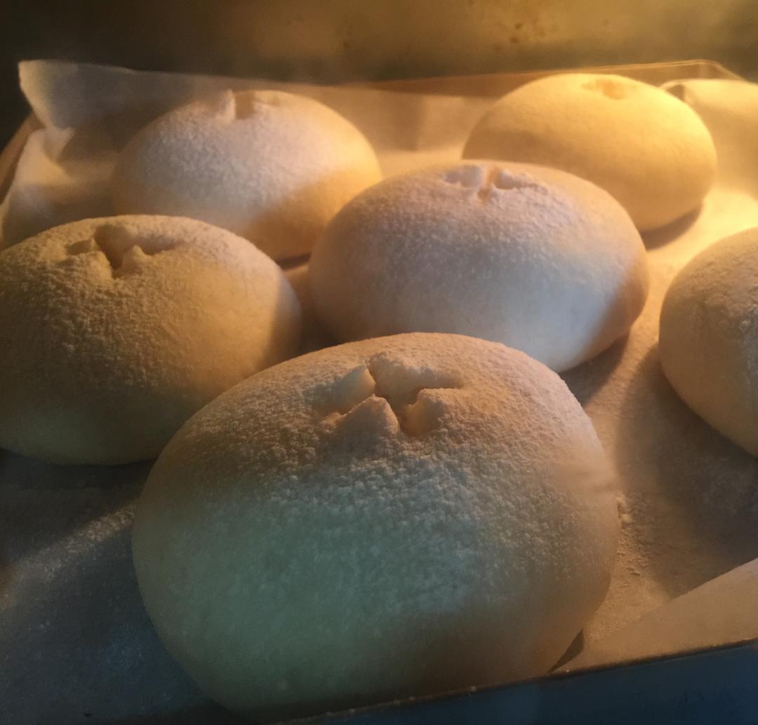 【奶酪土豆餐包的做法步骤图，怎么做好吃】小鱼咩咩-制作