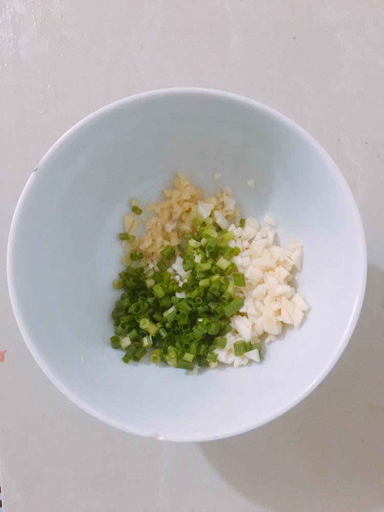 红烧豆腐的做法 步骤1