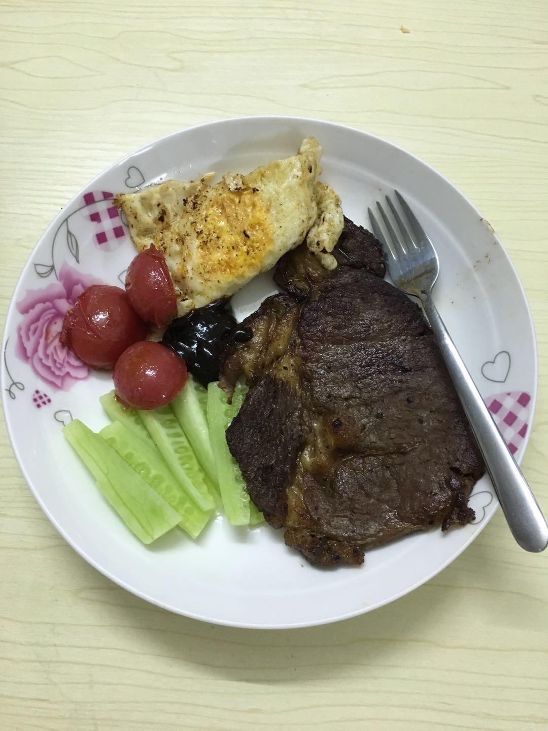 煎牛排