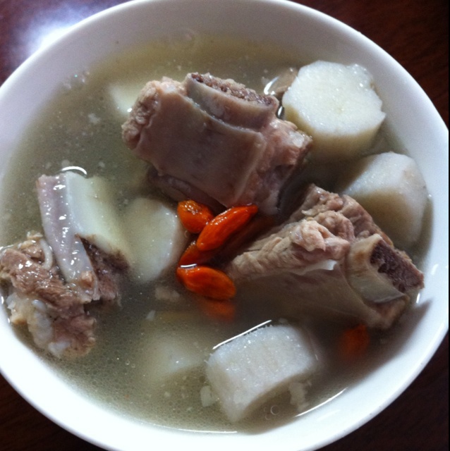 winnieshoney做的枸杞山药排骨汤