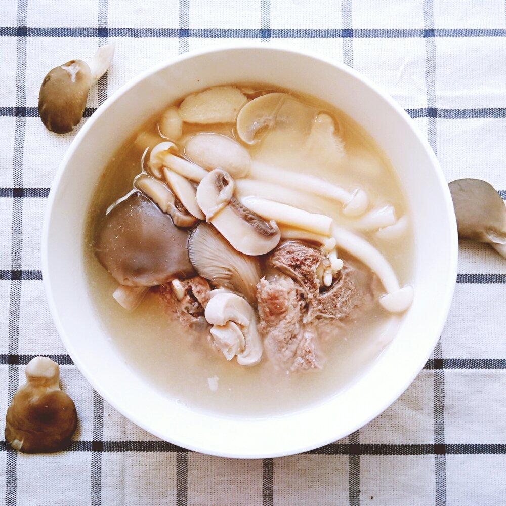 白蘑菇排骨汤的全部作品