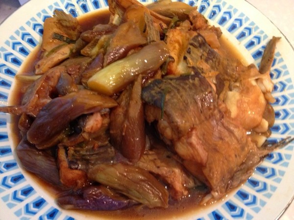 【海鲶鱼炖茄子图片】幸福快乐的北方人_下厨房