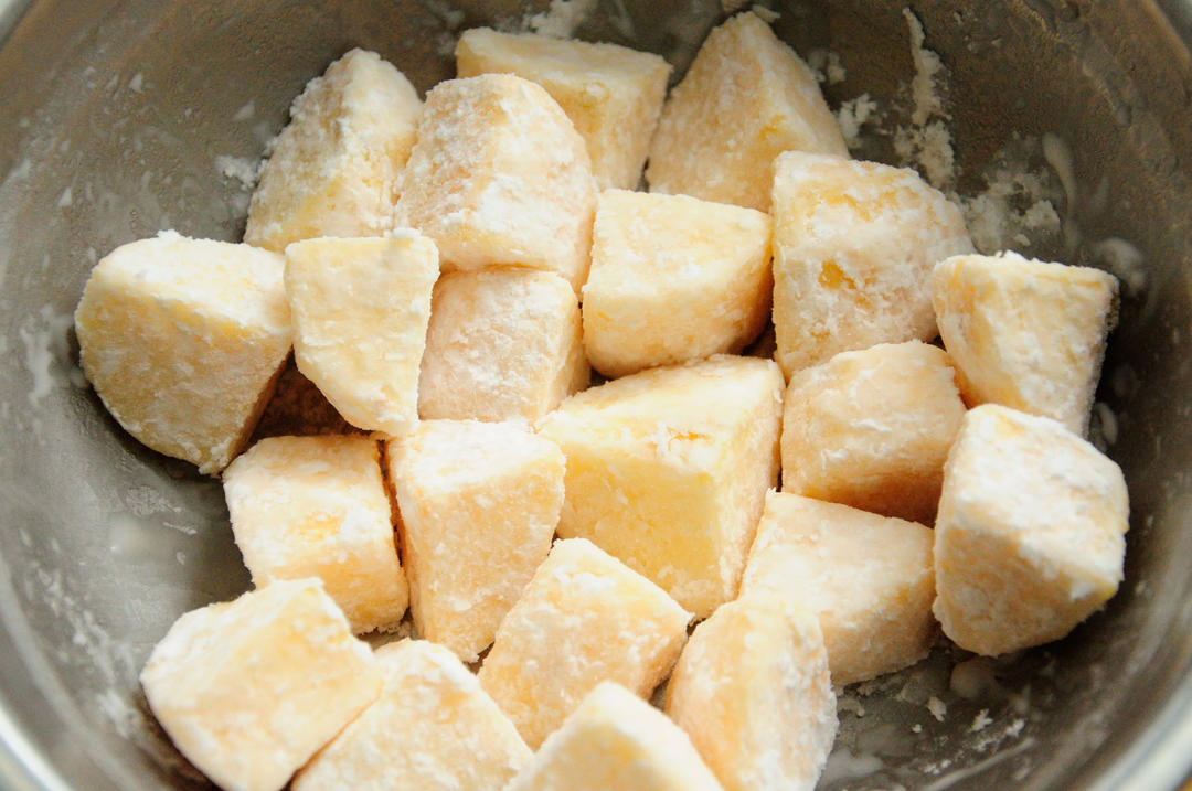 【拔丝苹果 百分百成功 附炒糖过程最详细图解 适合各种拔丝菜品的做法步骤图】千寻树-制作