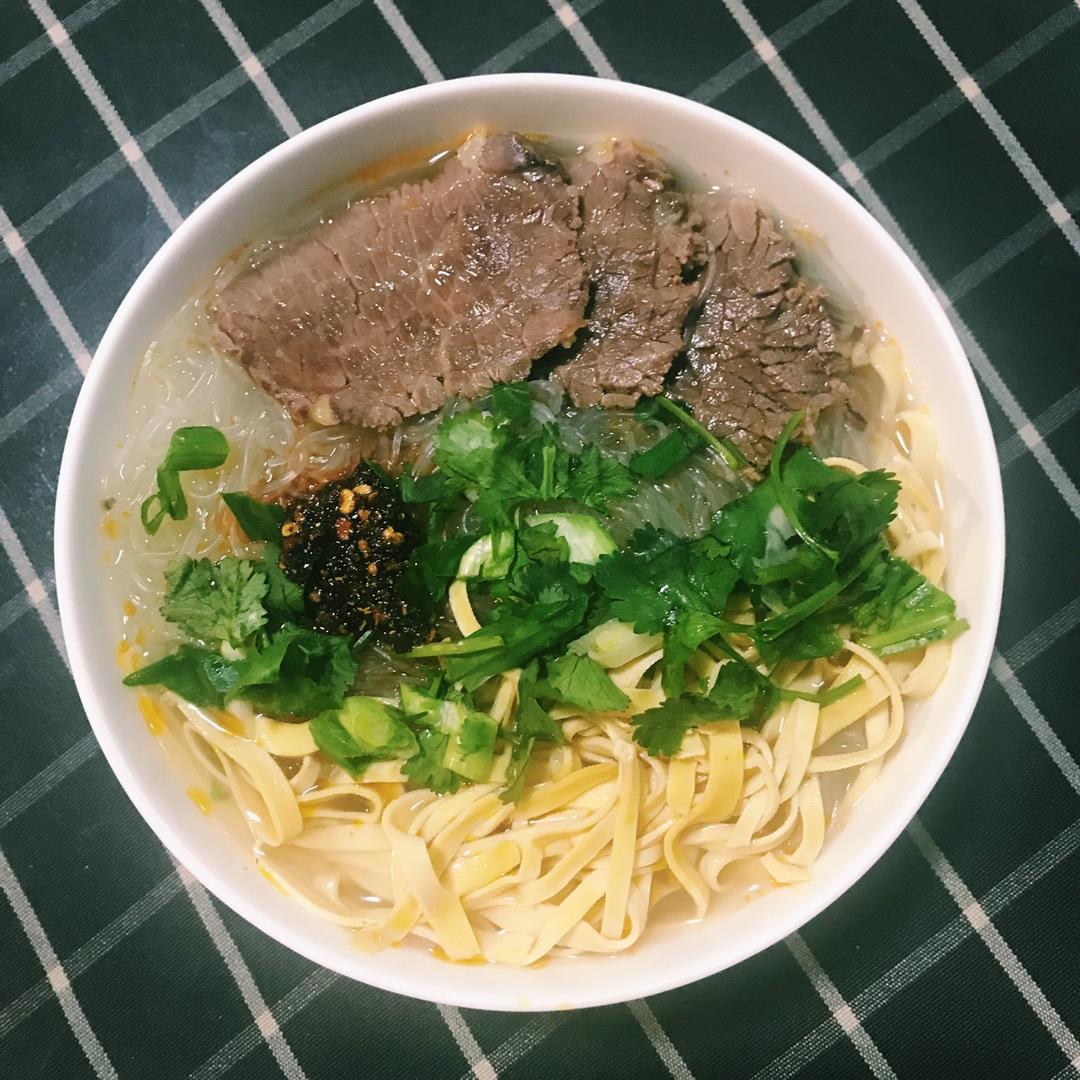 狮小麟做的淮南牛肉汤
