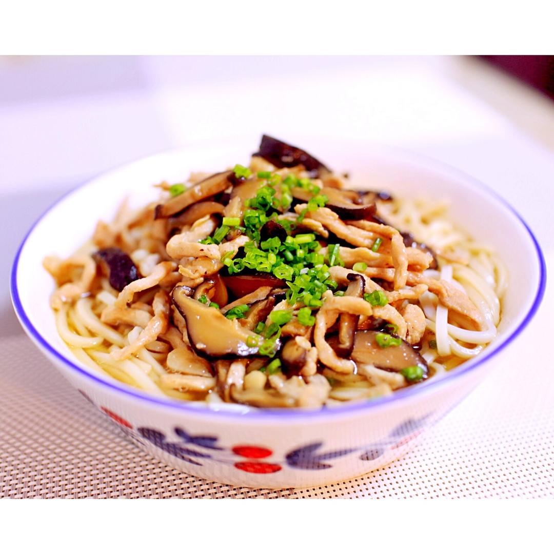 【香菇肉丝面图片大全-维尼尼的香菇肉丝面图片】 _下