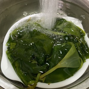 ?凉拌海带苗的做法 步骤8