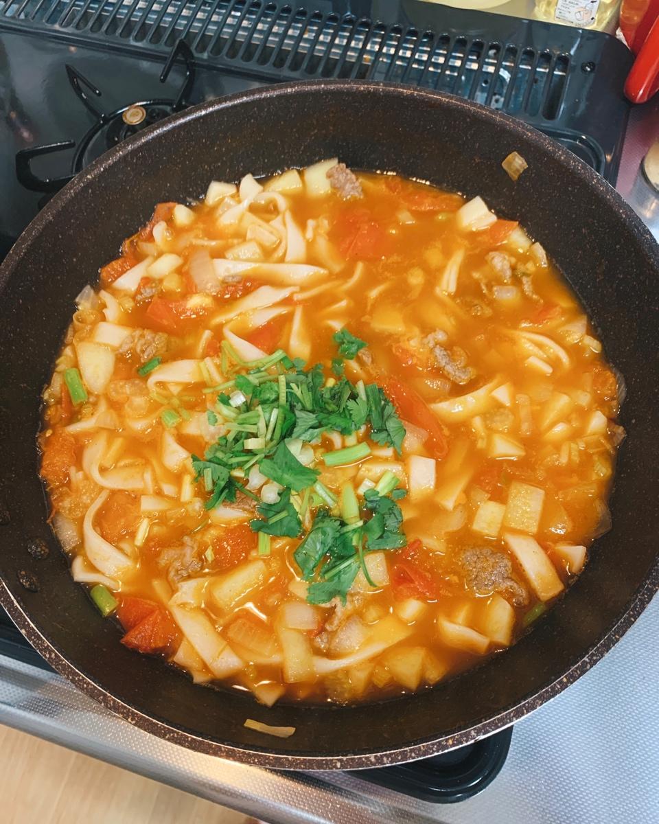 m太太做的新疆揪片子汤饭妈妈手艺