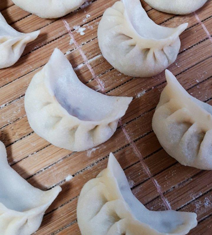 月牙饺子手法包法