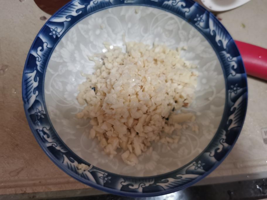生酮低碳蔬菜面条沙拉Zoodles意式肉酱汤面