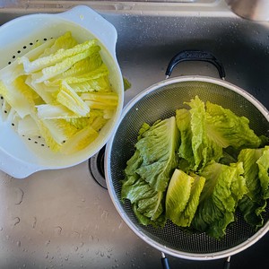 【酱香+海味+鲜蔬】豆豉鲮鱼生菜的做法 步骤2