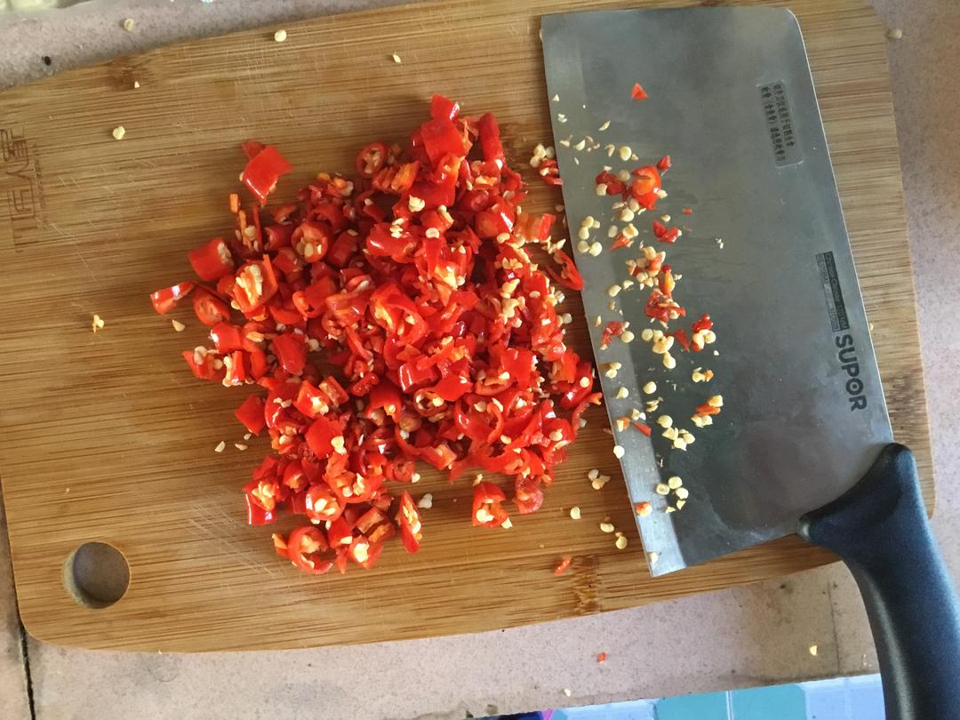 柚子皮的做法步骤图,凉拌柚子皮怎么做好吃】