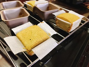 抹茶蜂蜜蛋糕的做法 步骤12
