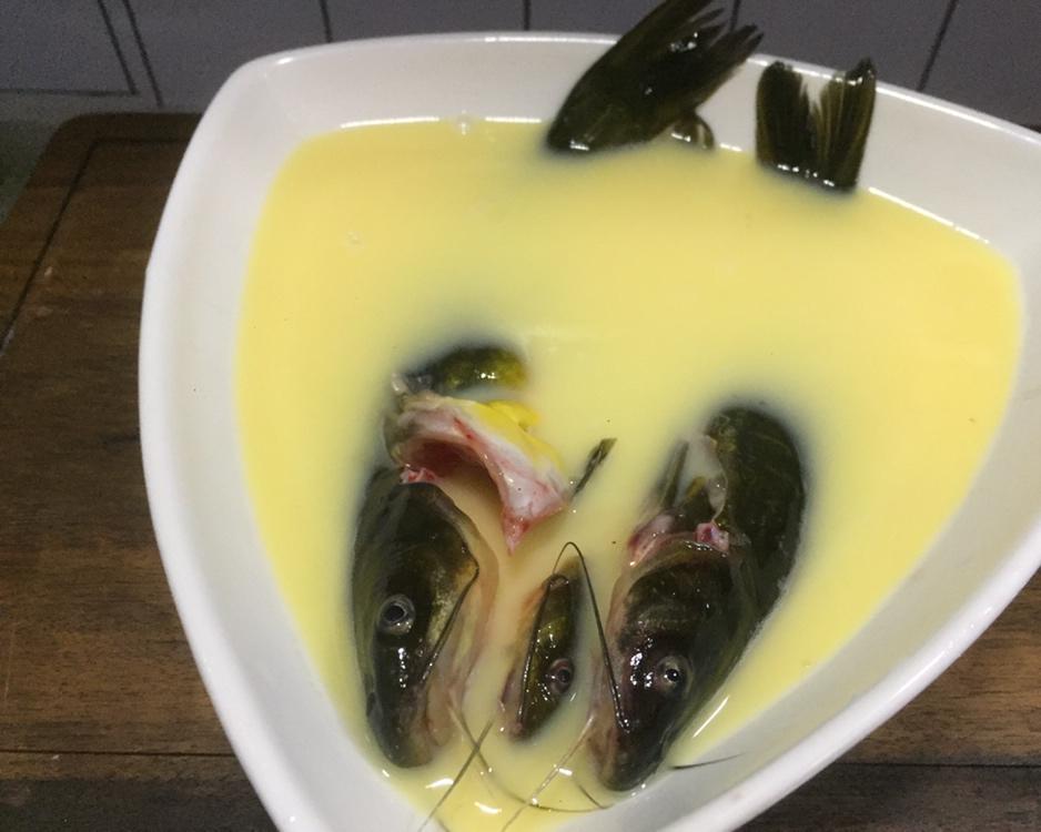 零失败黄骨鱼炖鸡蛋 轻松一搅一蒸就搞定 宝宝大补菜的做法 步骤3