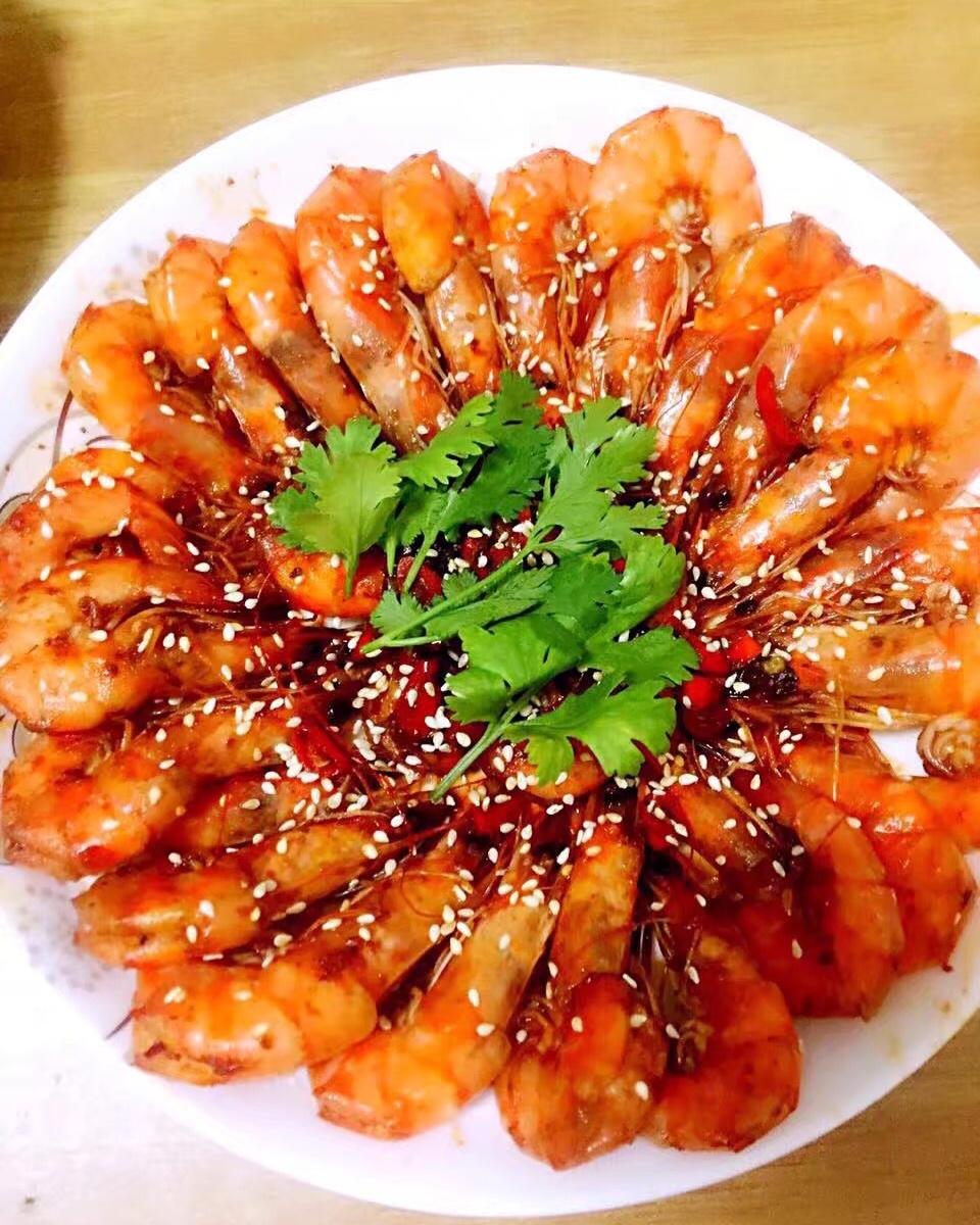 正能量心想事成做的麻辣虾