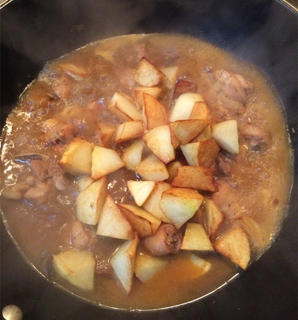 冬季进补好美食——土豆烧鸡块的做法 步骤7