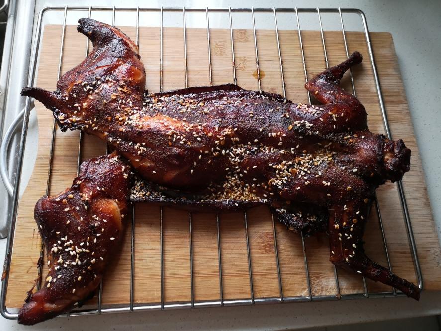 秘制烤兔肉的做法