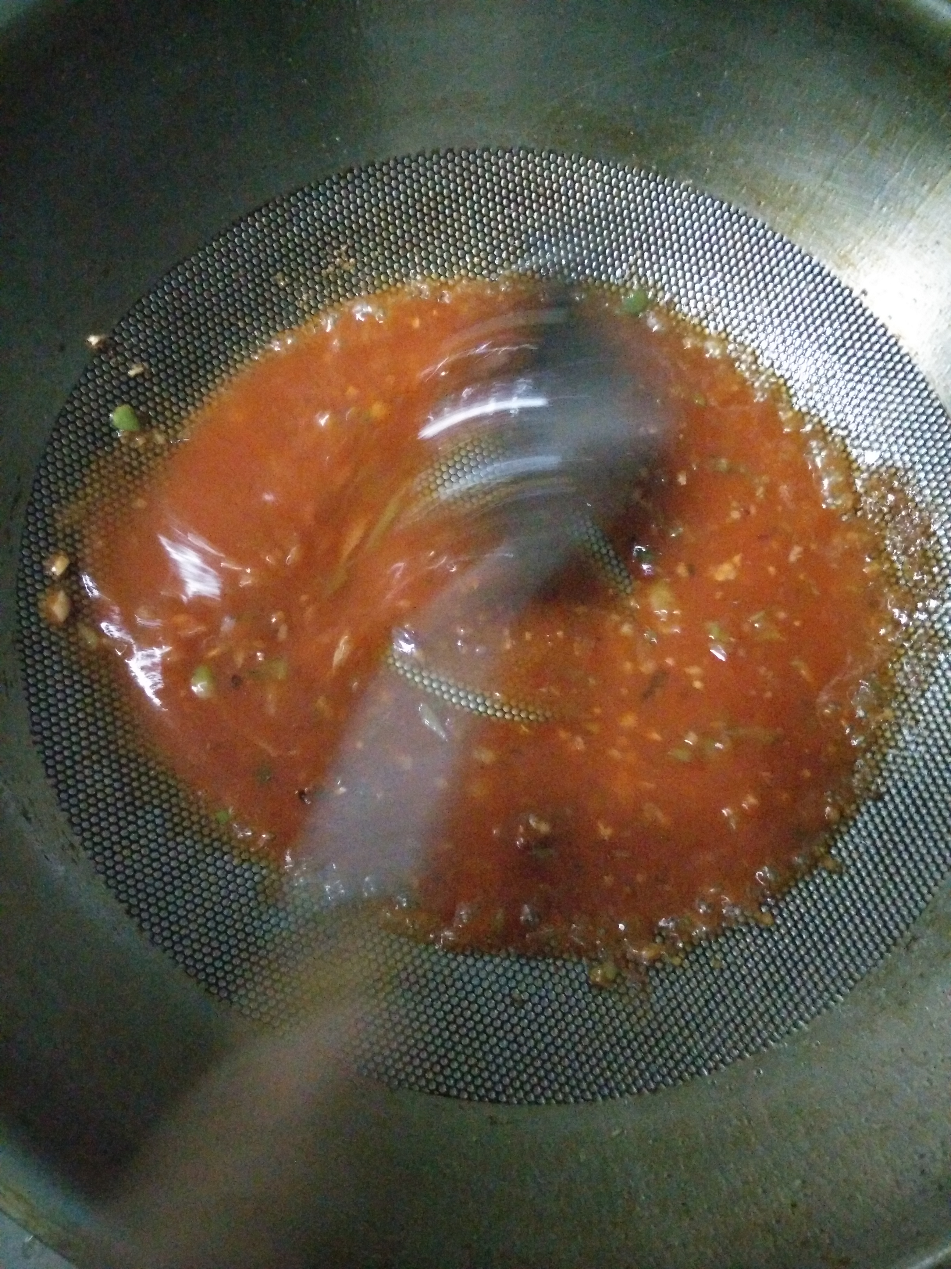茄汁溜虾段的做法