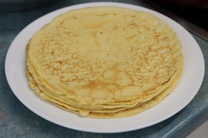 薄煎饼汤 Frittatensuppe的做法 步骤9