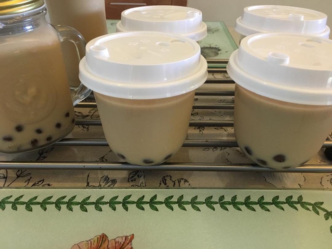 会上树既猪做的家庭版珍珠奶茶