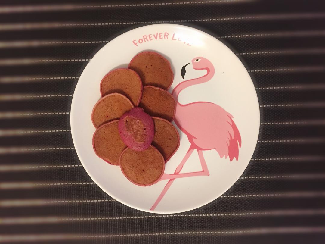 火龙果香蕉酸奶饼