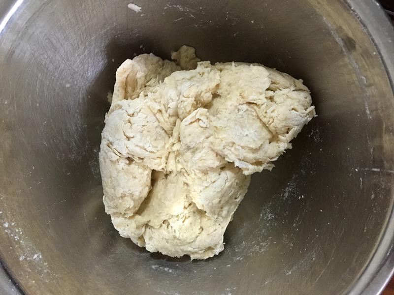 【超Q软蛋奶小面包的做法步骤图，怎么做好吃】周小邪-制作