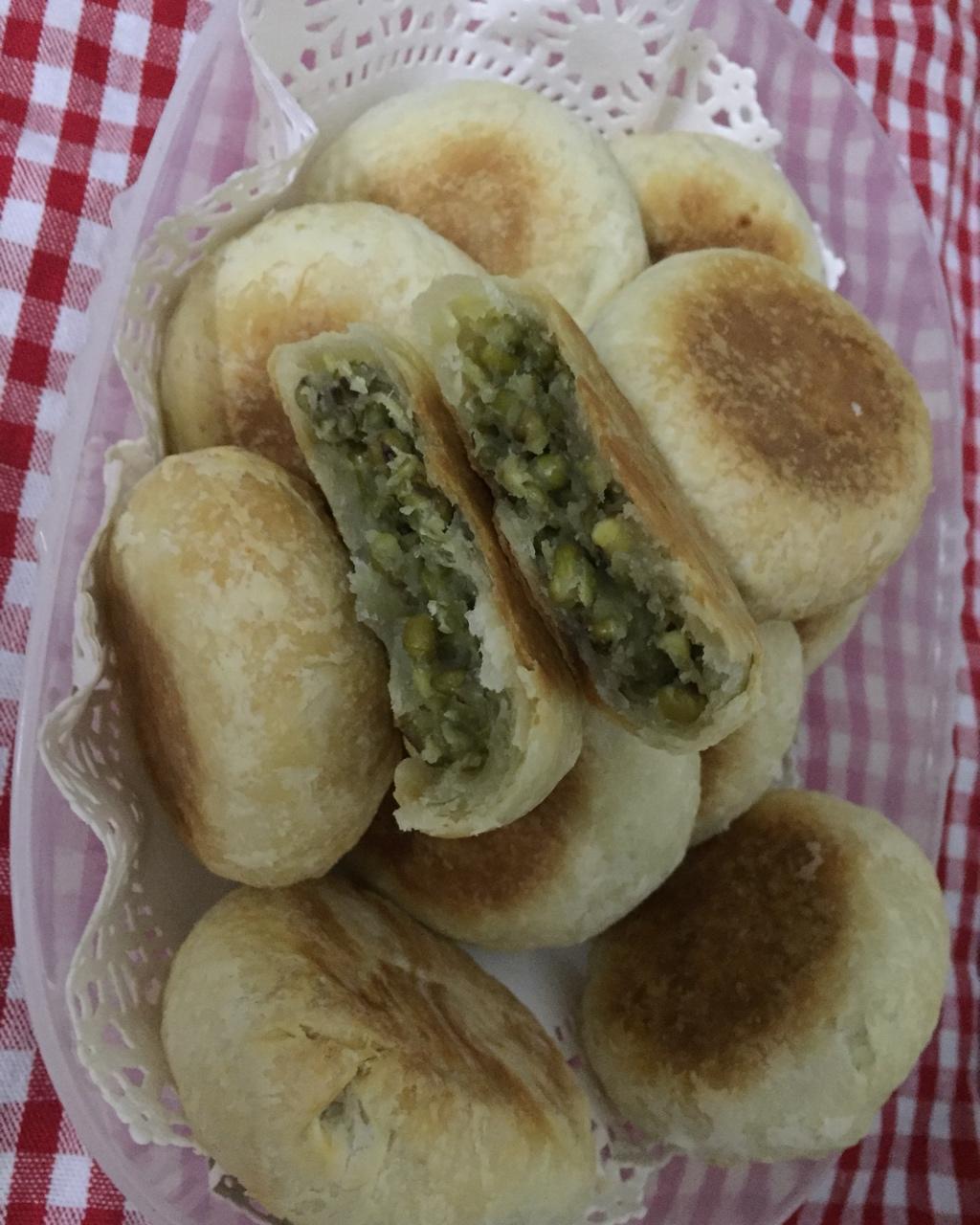 小谢_e42k做的不用炒馅的清爽本味绿豆酥饼