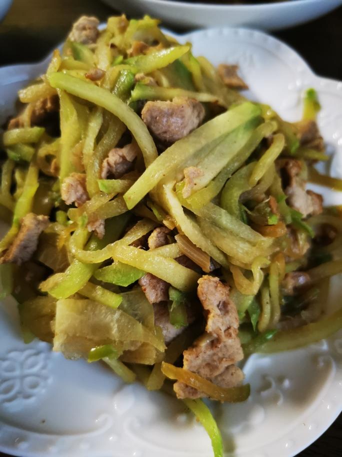 肉炒佛手瓜的做法