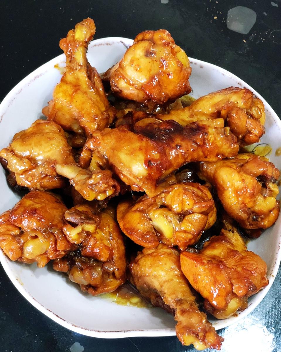 靳宝他妈做的红烧鸡腿