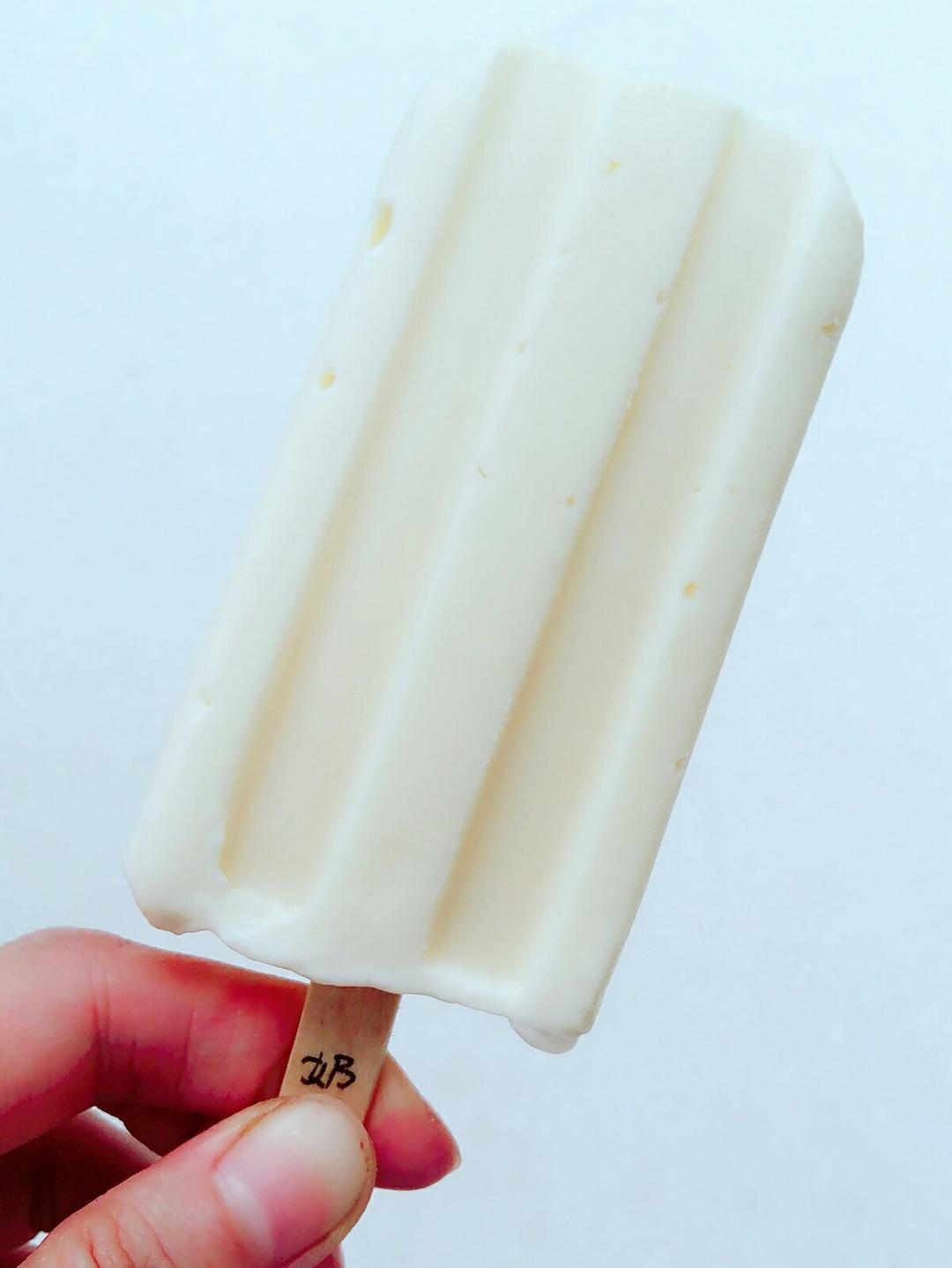 糖饭619做的童年味道的奶油老冰棍～超好吃