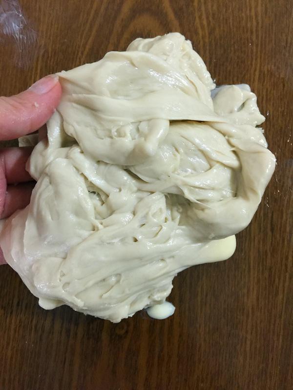 【超Q软蛋奶小面包的做法步骤图，怎么做好吃】周小邪-制作