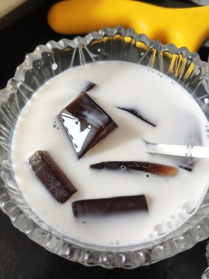 夏日Q爽☞旺仔红茶冻的做法 步骤10