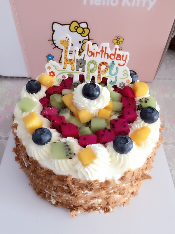 诺比娜做的生日蛋糕 birthday cake