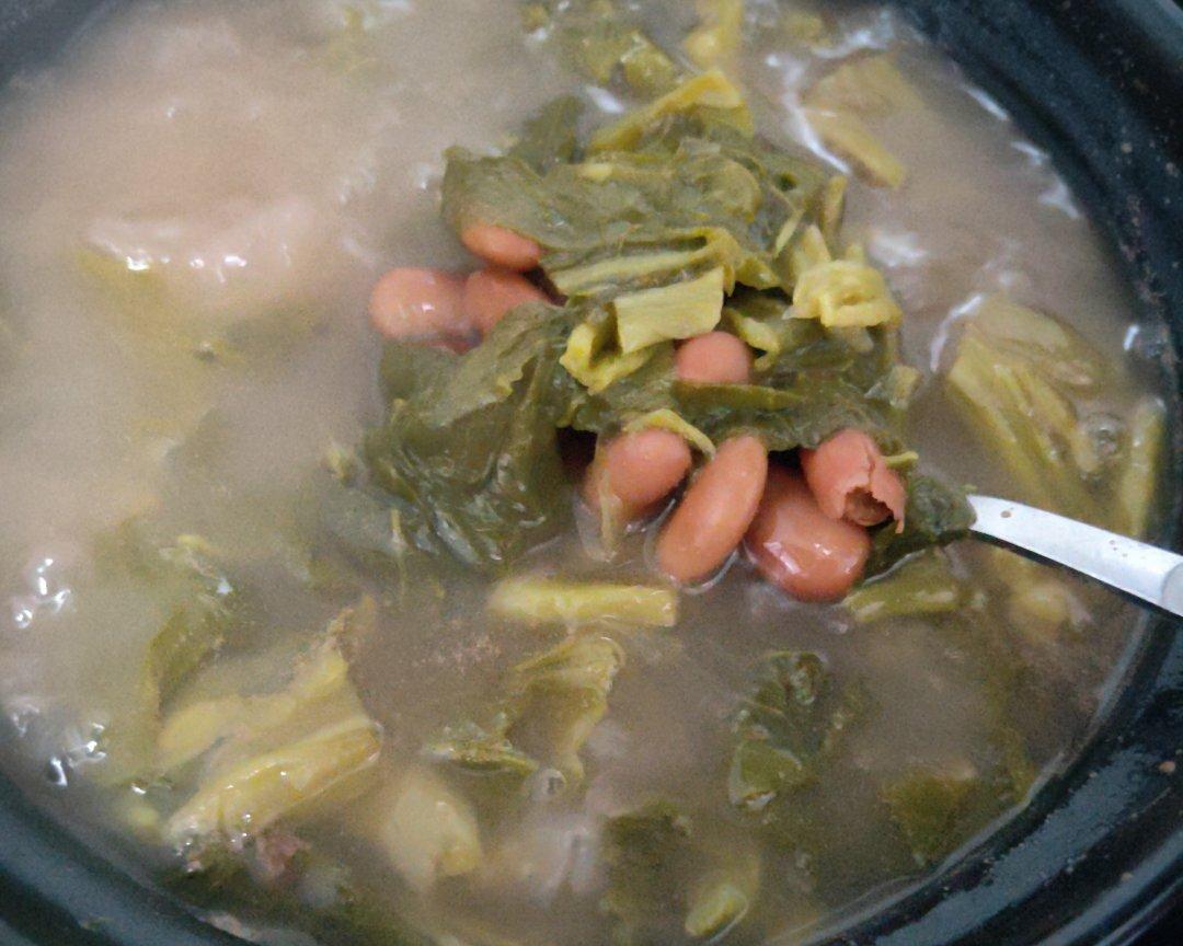 酸菜豆米汤