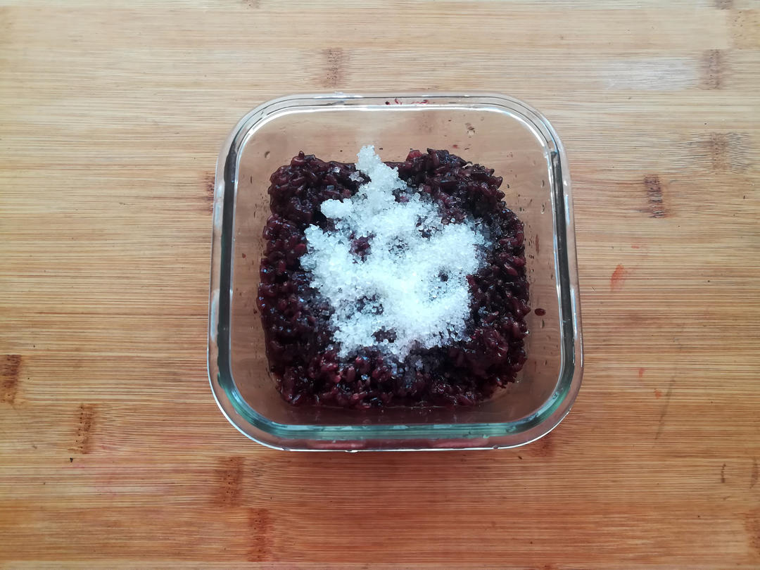 【血糯米餐包的做法步骤图，血糯米餐包怎么做好吃】龙宝宝陈诺-制作