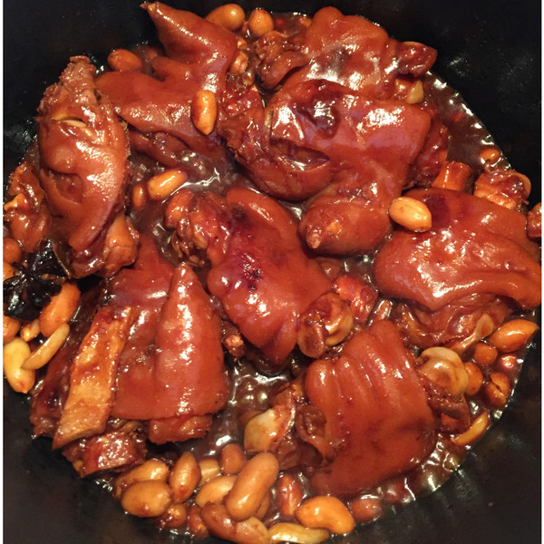 sweet_s做的南乳花生猪脚煲