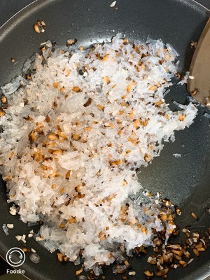 私房炒粉丝的做法 步骤3