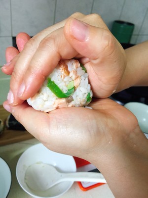 鲑鱼云豆饭团?的做法 步骤3