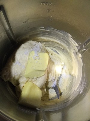 蝴蝶结小餐包的做法 步骤4