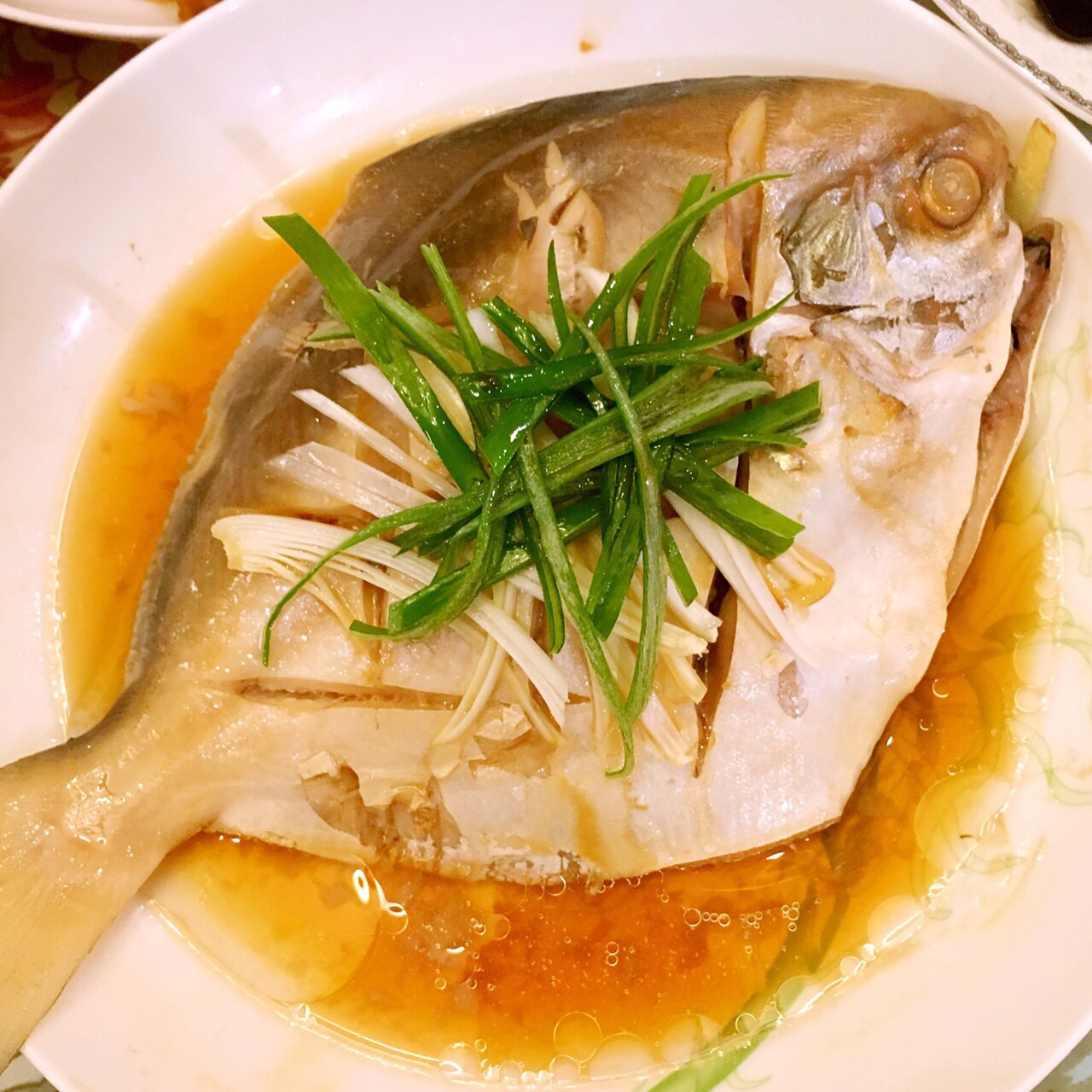 诗楚做的清蒸鲳鱼