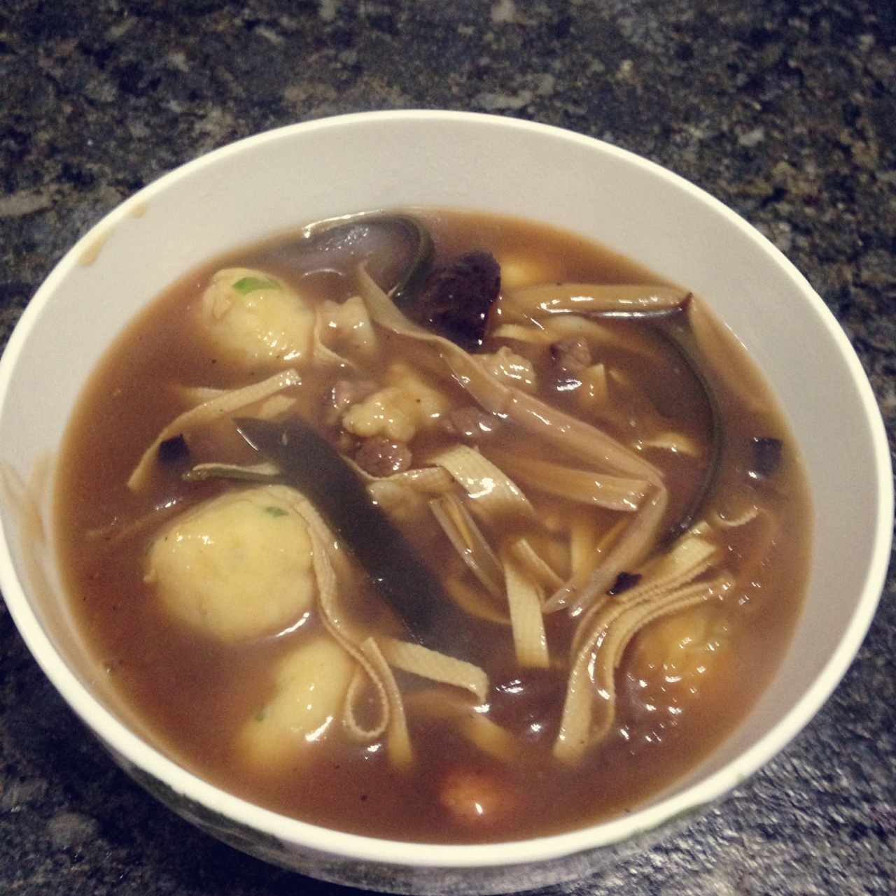瓜妈妈做的胡辣汤(洗面筋)