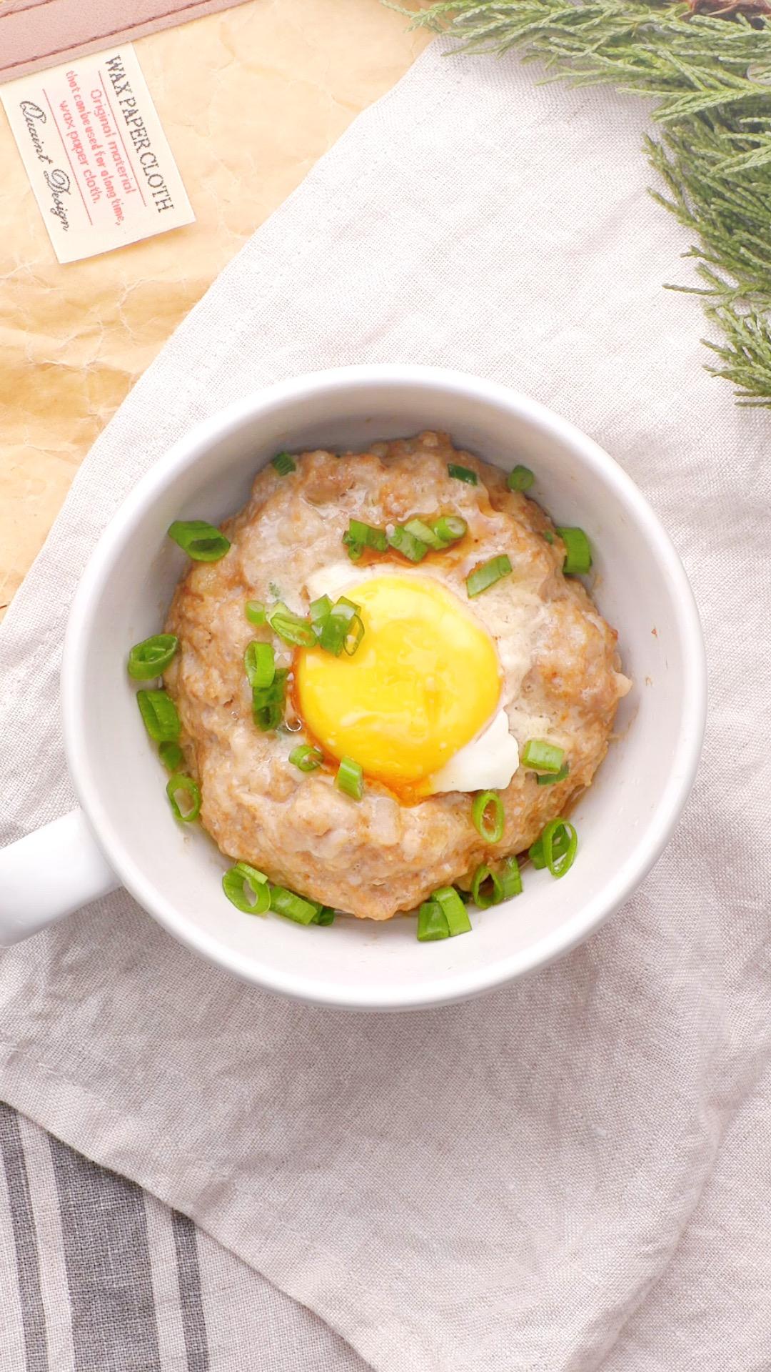 豉油鸡蛋肉饼