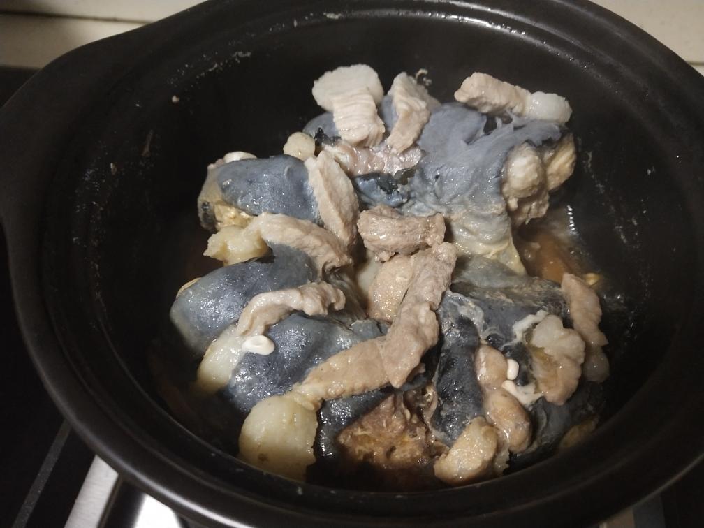 潮汕版砂锅炖鳗鱼,鱼骨都是软的