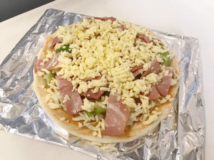 手抓饼版披萨的做法 步骤7