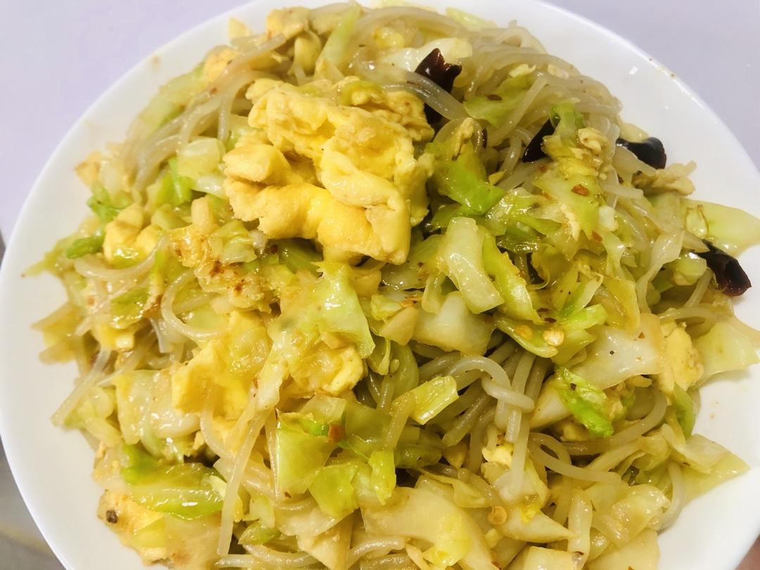 石文andrea做的包菜粉丝炒鸡蛋