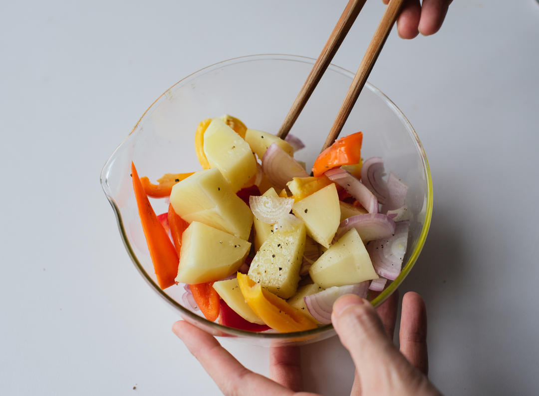 吞拿鱼烤时蔬沙拉【北鼎烤箱食谱】