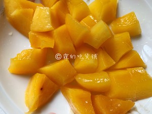超好吃的黄桃色拉虾!卡路里,暂时就不要去想了的做法 步骤8