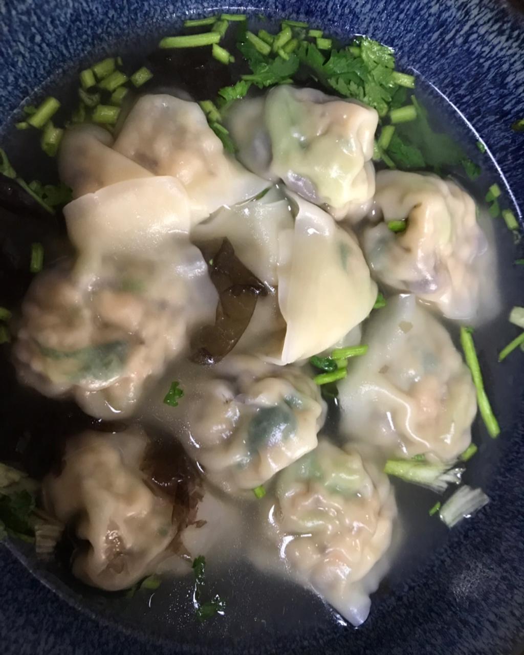 lidan2177做的香菇青菜猪肉馅大馄饨